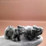 Schnitzereien - Elefanten Howlith